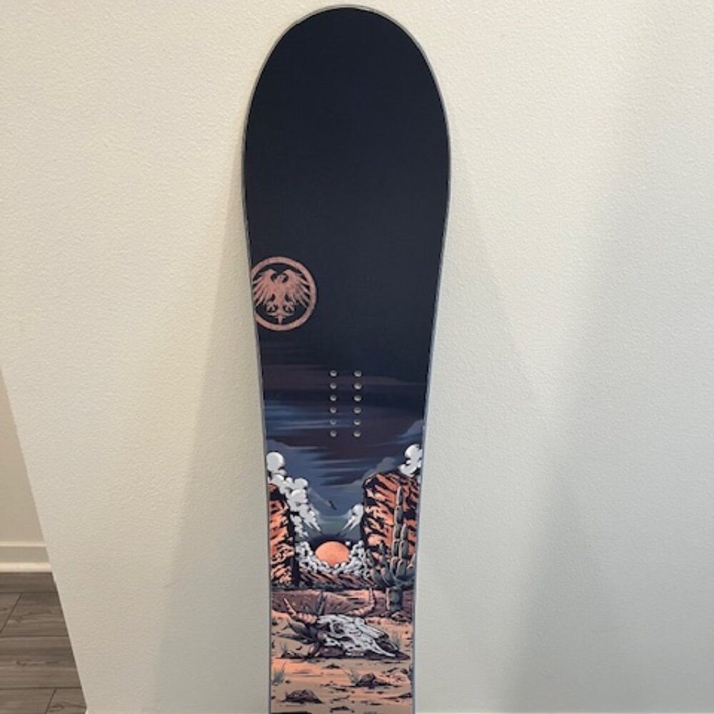Never Summer Men's Harpoon Snowboard 156 cm, All Mountain, Directional